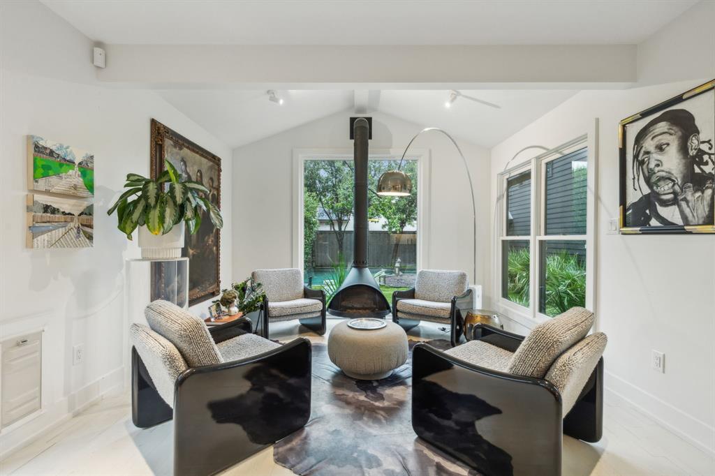 UNIVERSITY HEIGHTS - Residential