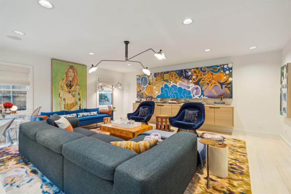 UNIVERSITY HEIGHTS - Residential