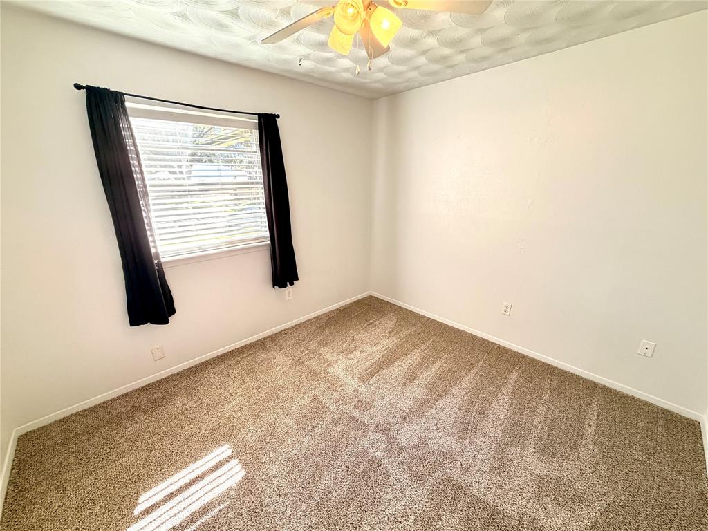 Dallas North Estates Fifth Instl - Residential Lease