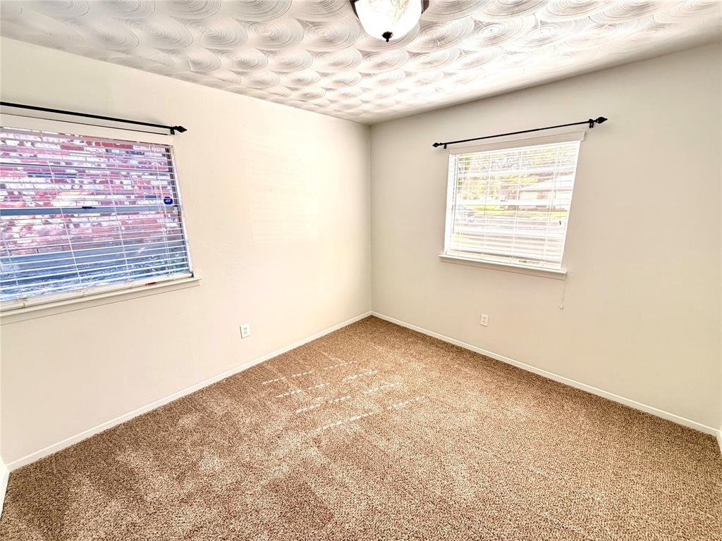 Dallas North Estates Fifth Instl - Residential Lease