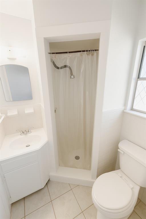 Dallas North Estates Fifth Instl - Residential Lease