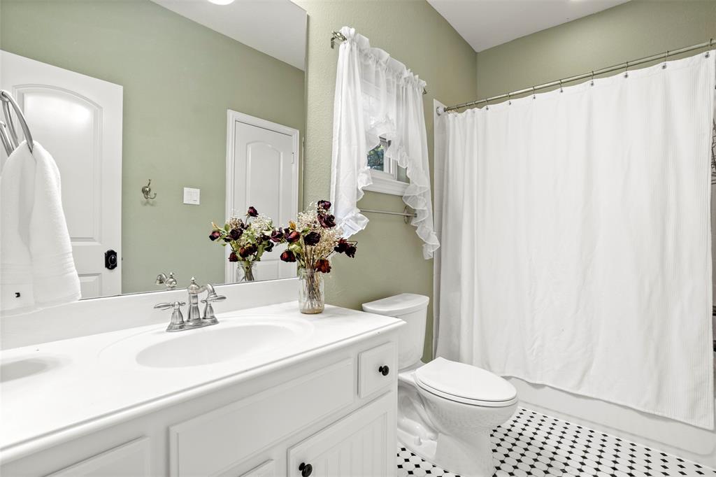 University-Rev - Residential