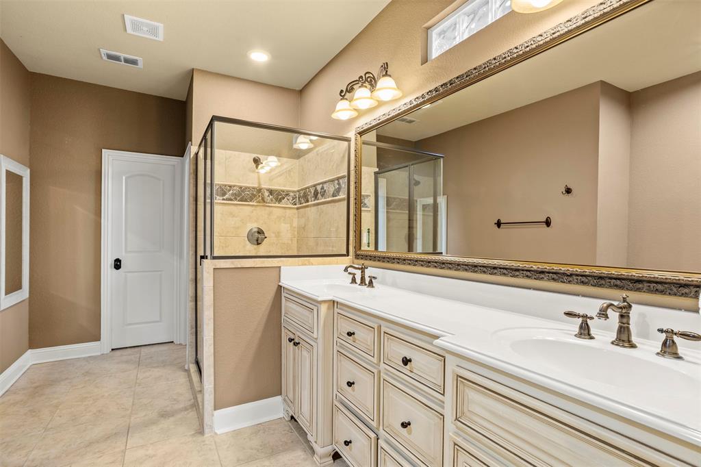 University-Rev - Residential