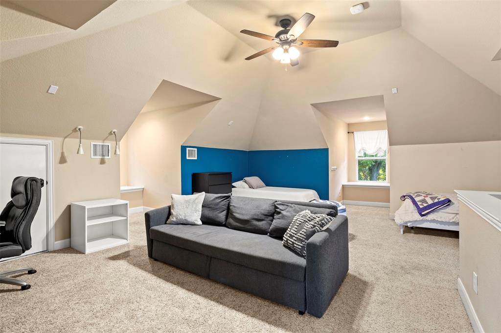 University-Rev - Residential