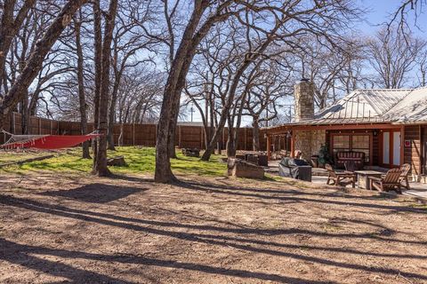 A home in Granbury