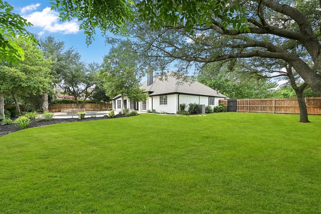 711 Saratoga Drive