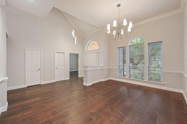 711 Saratoga Drive
