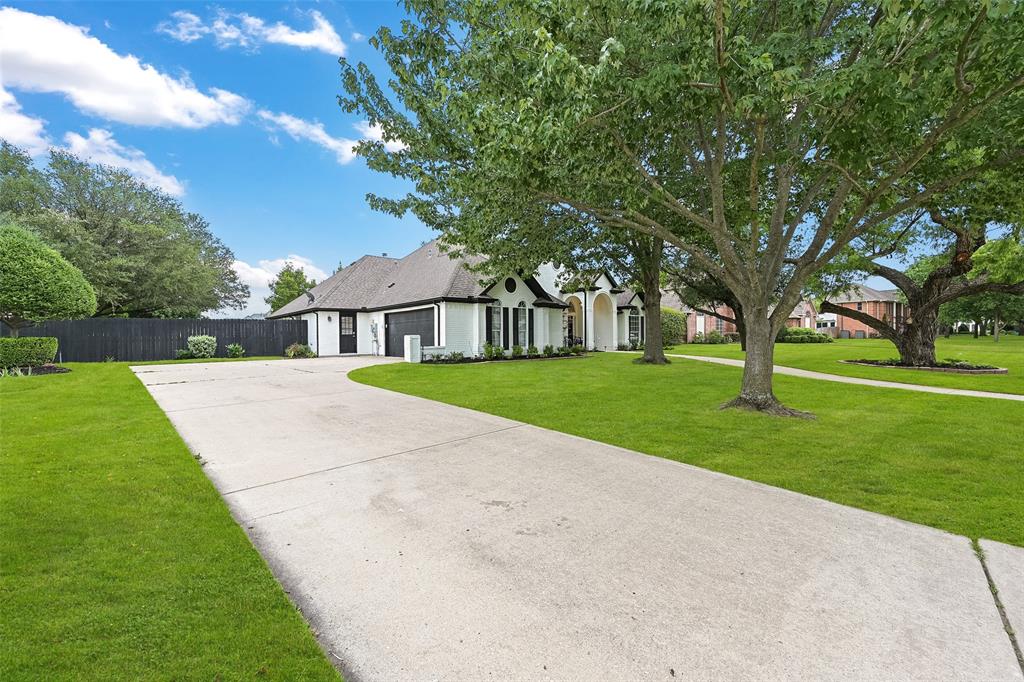 711 Saratoga Drive