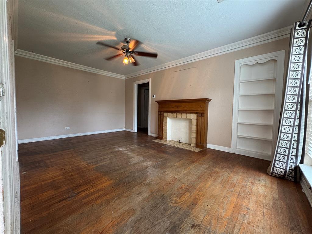 918 N Barnett Avenue