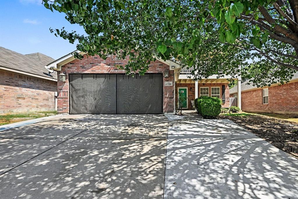Photo of 4728 Homelands Way, Fort Worth, TX 76135 (MLS # 21386331)