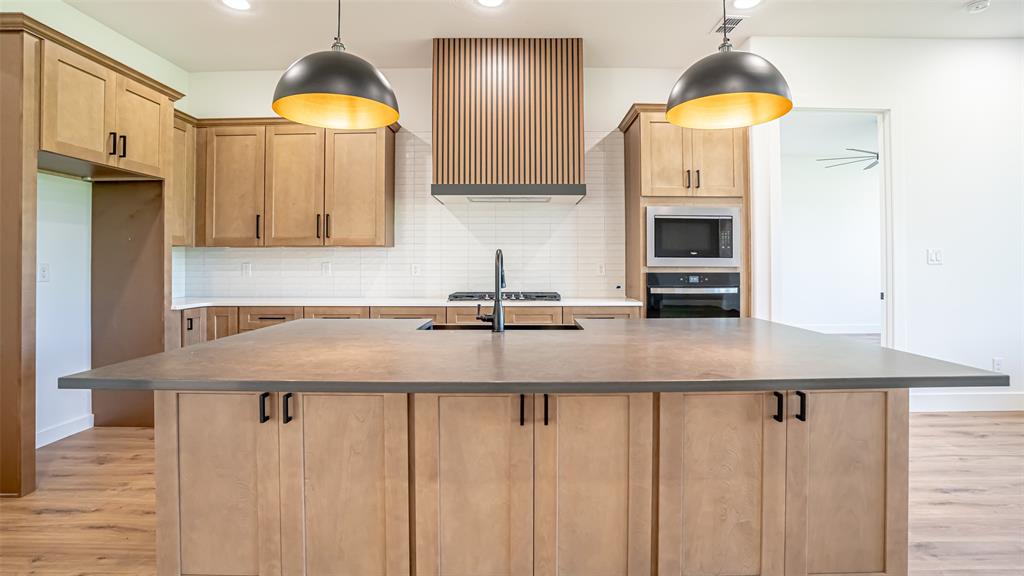 Thomas Crossing Add - Residential