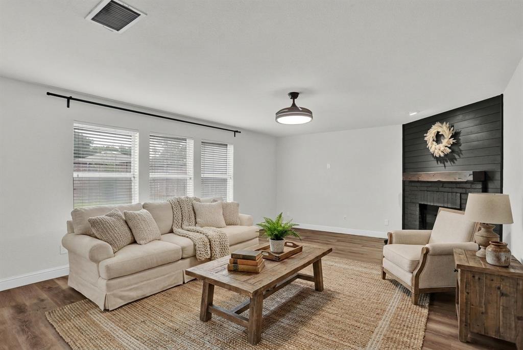 2408 Eisenhower Drive
