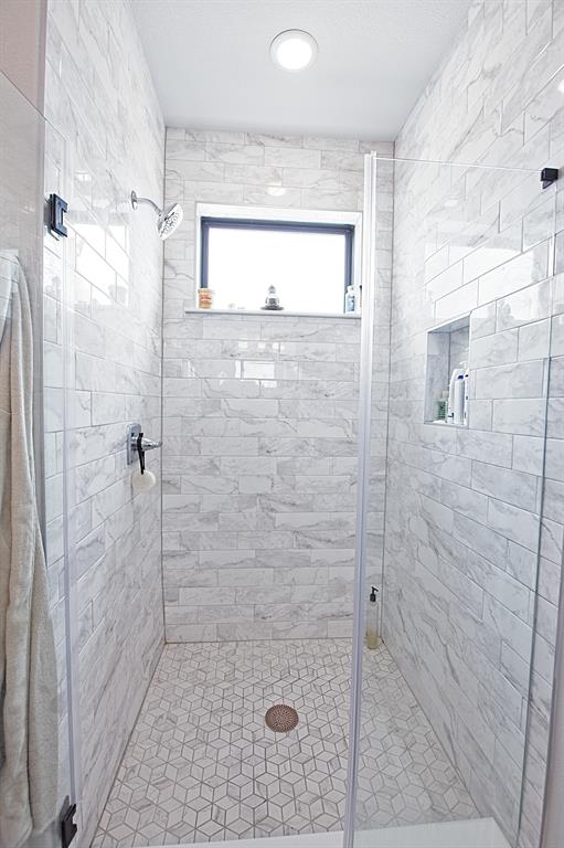 Dallas, Texas 75204, United States, 2 Bedrooms Bedrooms, ,3 BathroomsBathrooms,Residential,Active,212303