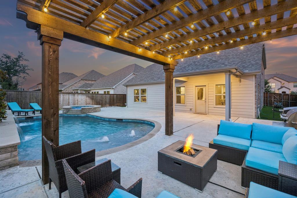 10105 Lakemont Drive