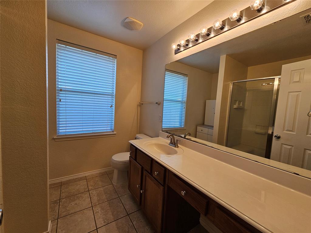 Falls Ph 2 - Residential Lease