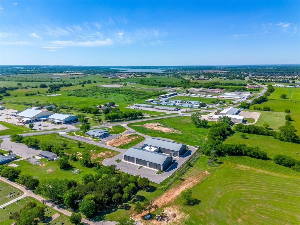 Corridor 51 Bus Center - Commercial Sale
