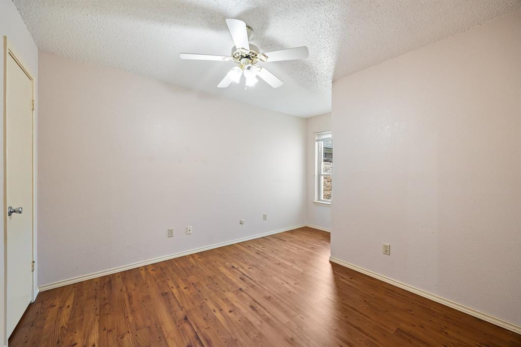 SCHREIBER ESTATES 4 - Residential Lease