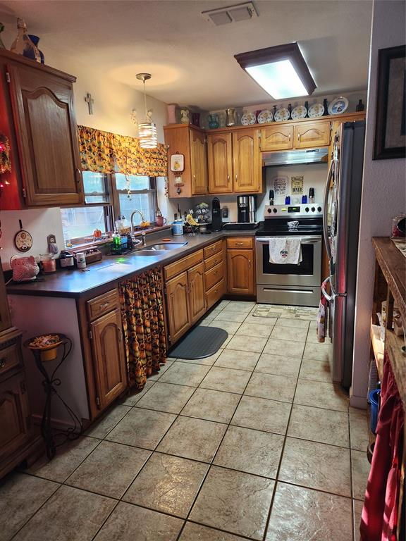 263 County Road 1885