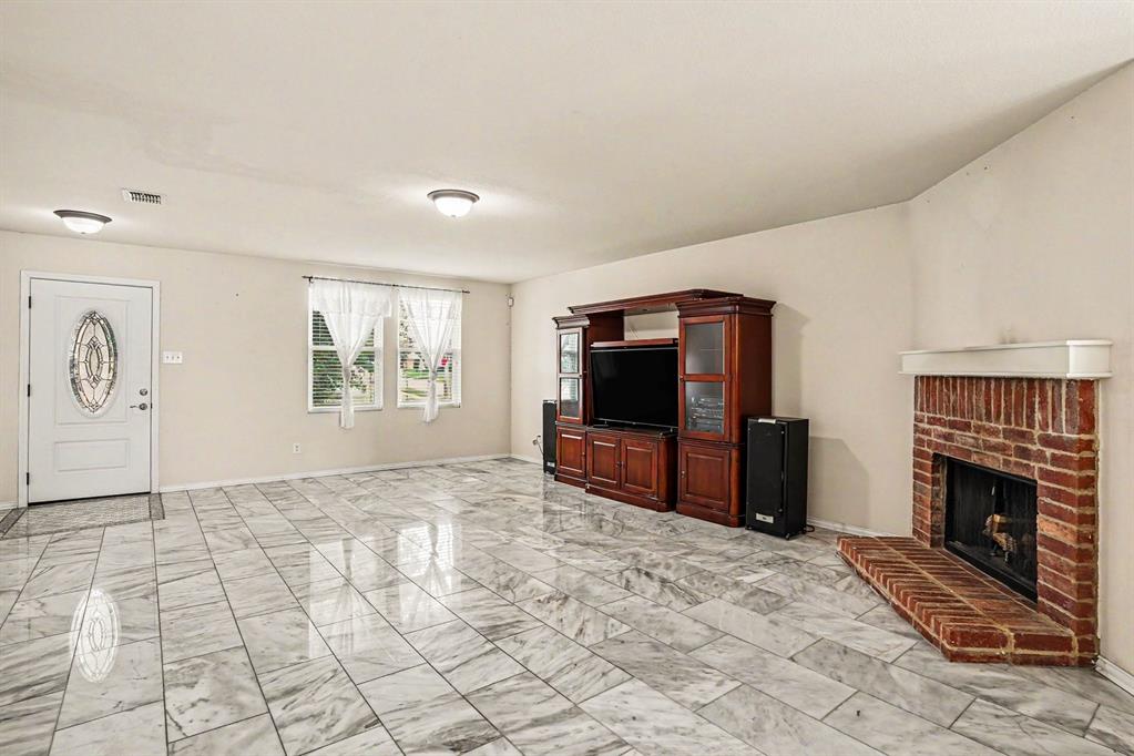 FOX RUN ADDITION-FORT WORTH - Residential