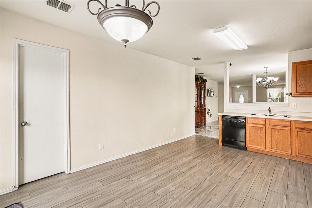 FOX RUN ADDITION-FORT WORTH - Residential