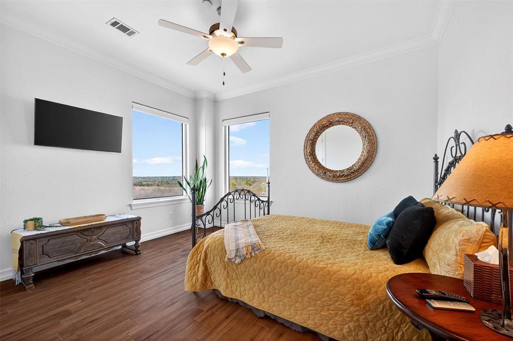 Diamond Pointe Ph One - Residential