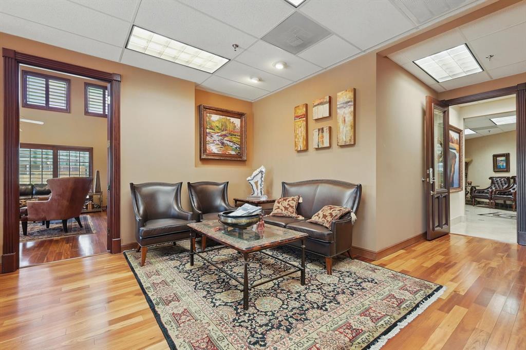 Preston Hedgcoxe Add - Commercial Sale