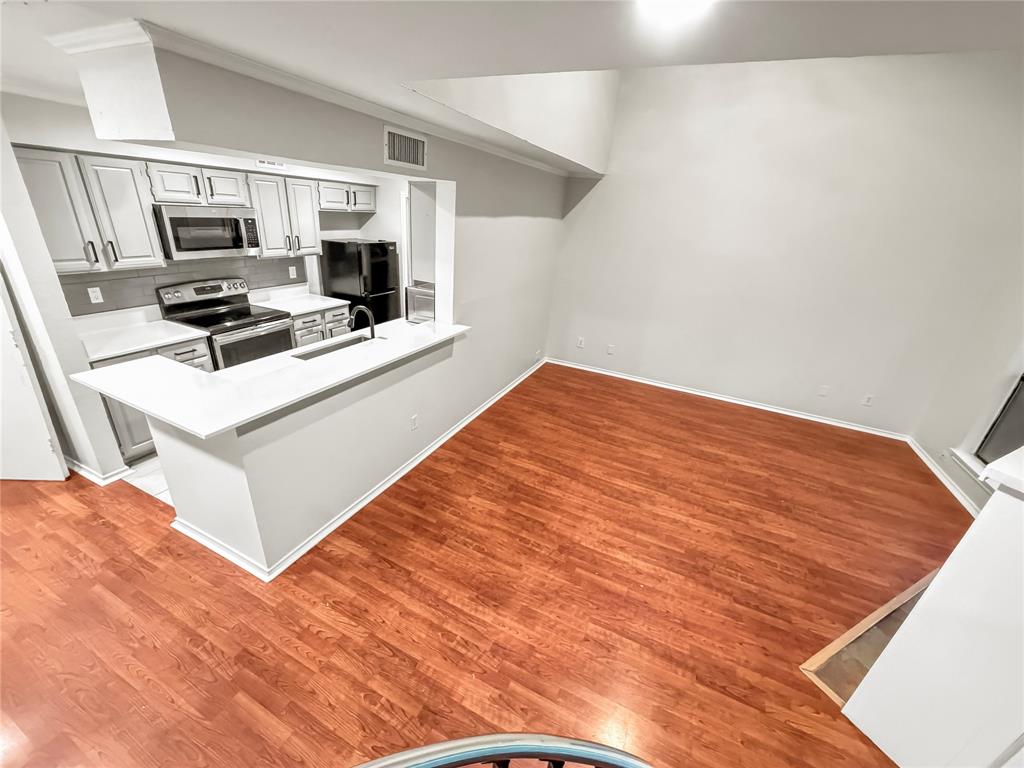 Preston Road Raquet - Residential