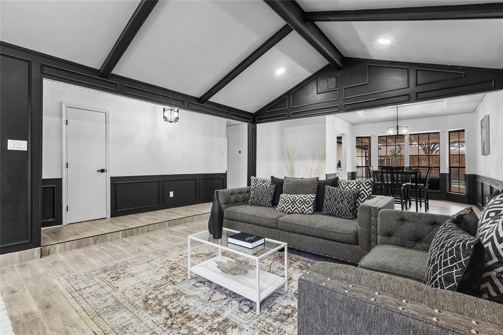 706 Brookdale Circle