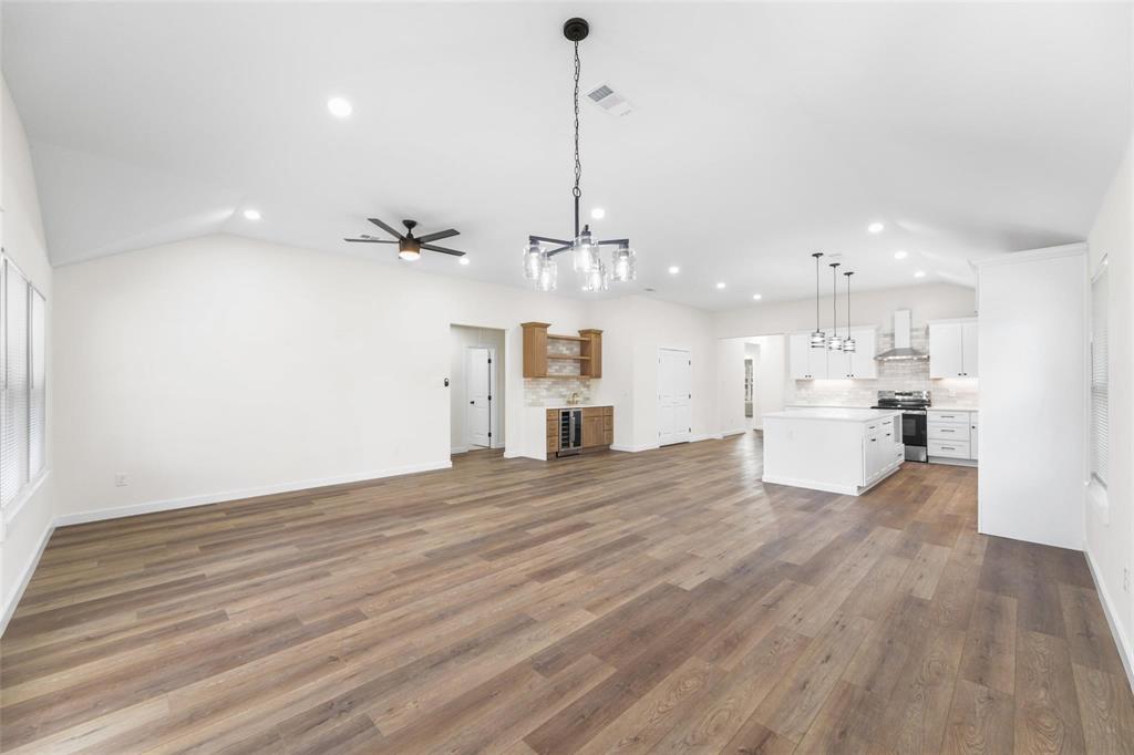 Westwood 01 - Residential