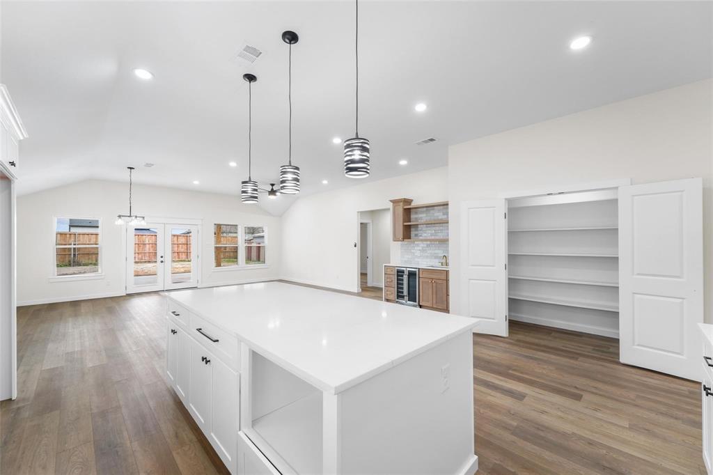 Westwood 01 - Residential