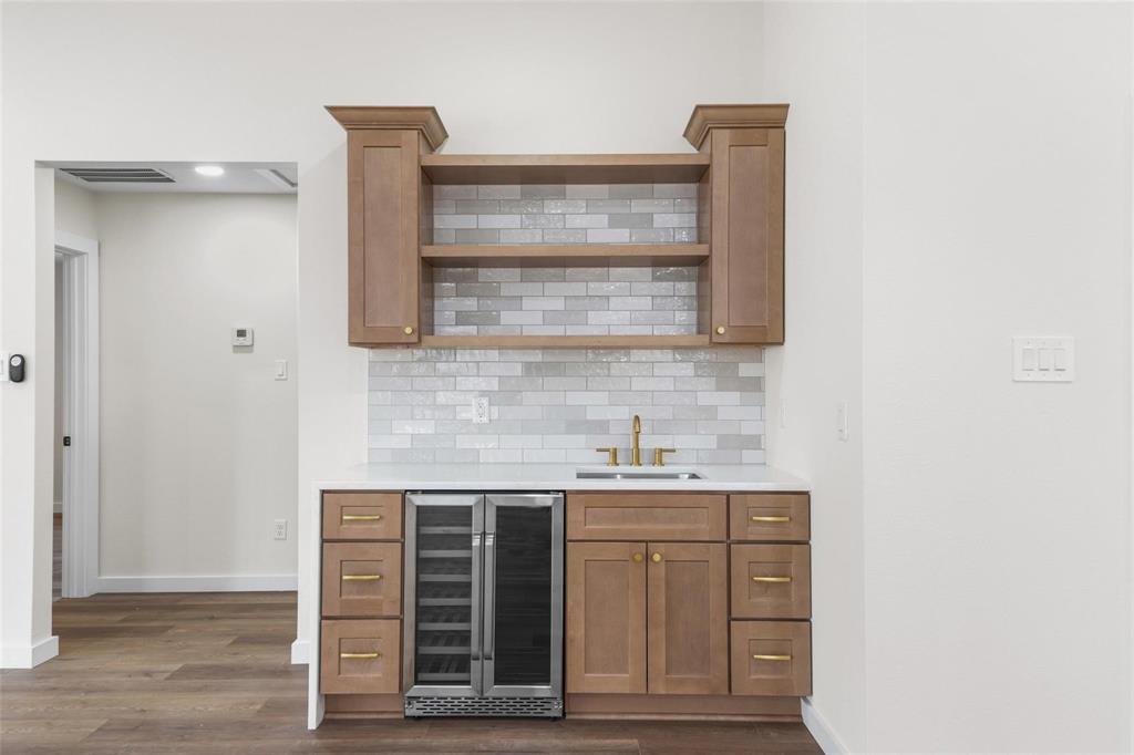 Westwood 01 - Residential