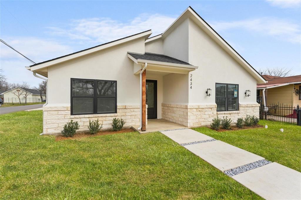 2434 Iroquois Street