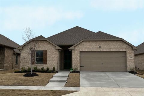 Single Family Residence in Royse City TX 3269 Feller Lane.jpg