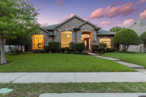 Photo of 5915 Willow Wood Lane, Dallas, TX 75252 (MLS # 21389736)