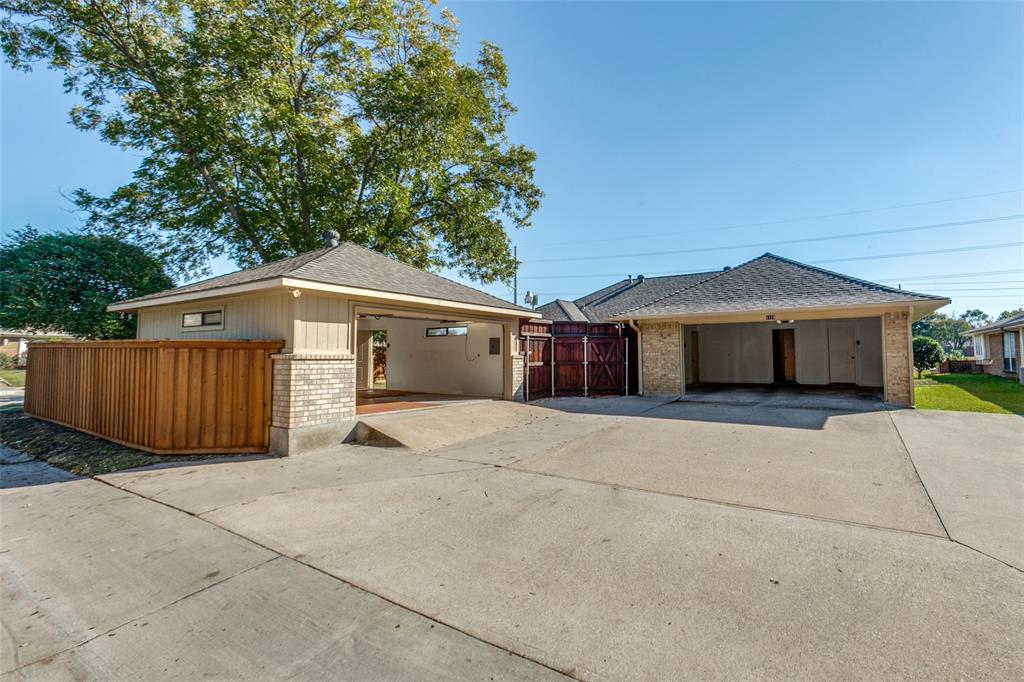 1119 E Spring Valley Road