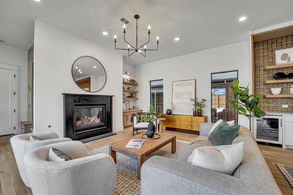 Lakeshore Hills rev - Residential