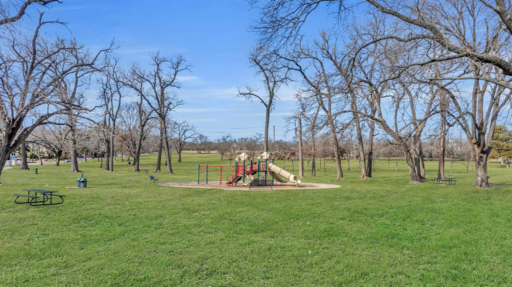 Lakeshore Hills rev - Residential