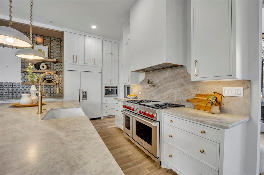 Lakeshore Hills rev - Residential