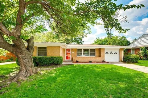 Photo of 1913 Hilltop Drive, Garland, TX 75042 (MLS # 21133946)