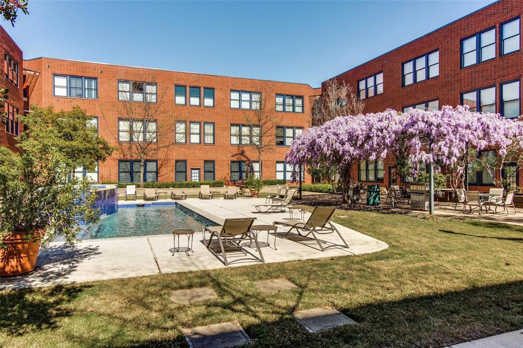 Live Oak Lofts Condo - Residential