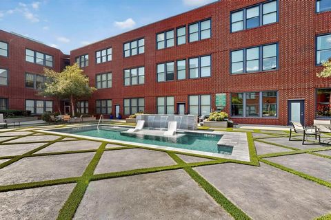 2502 Live Oak Street 330 Dallas TX 75204