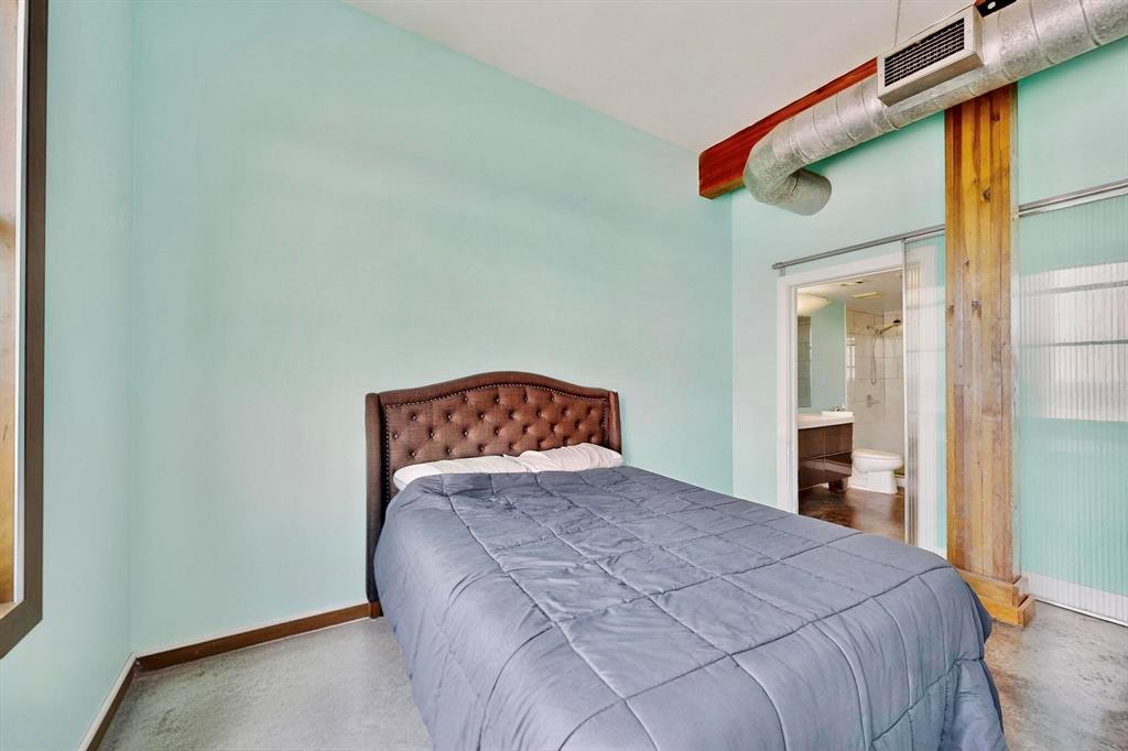 Live Oak Lofts Condo - Residential