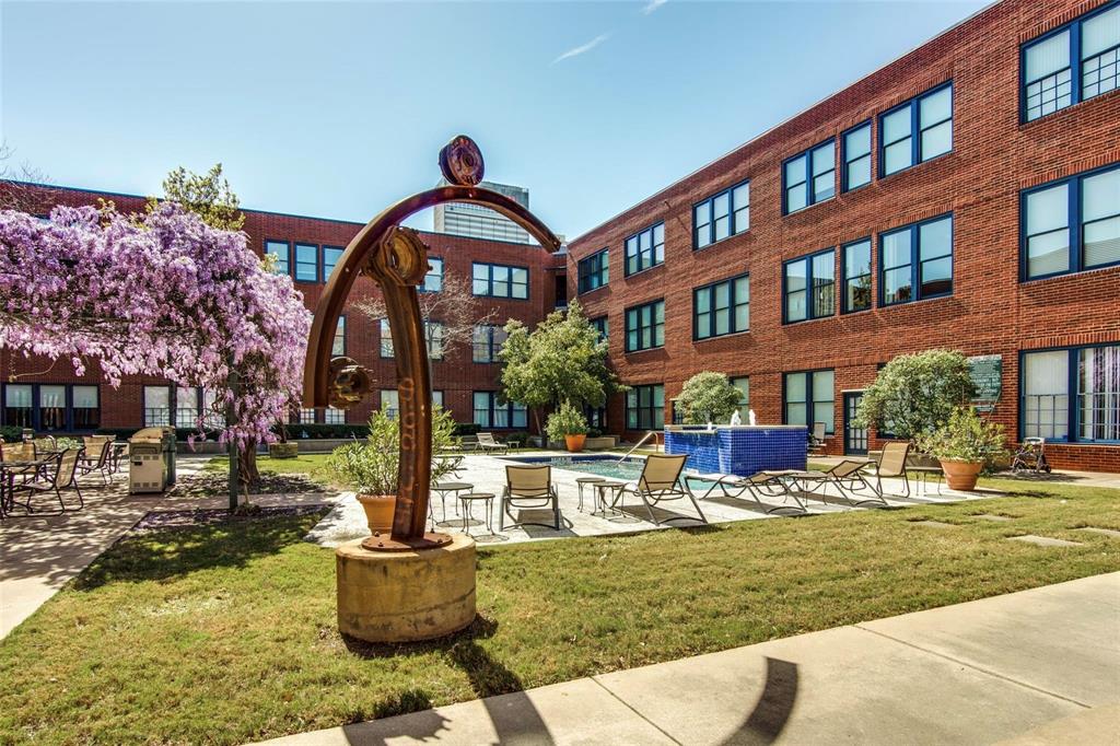 Live Oak Lofts Condo - Residential