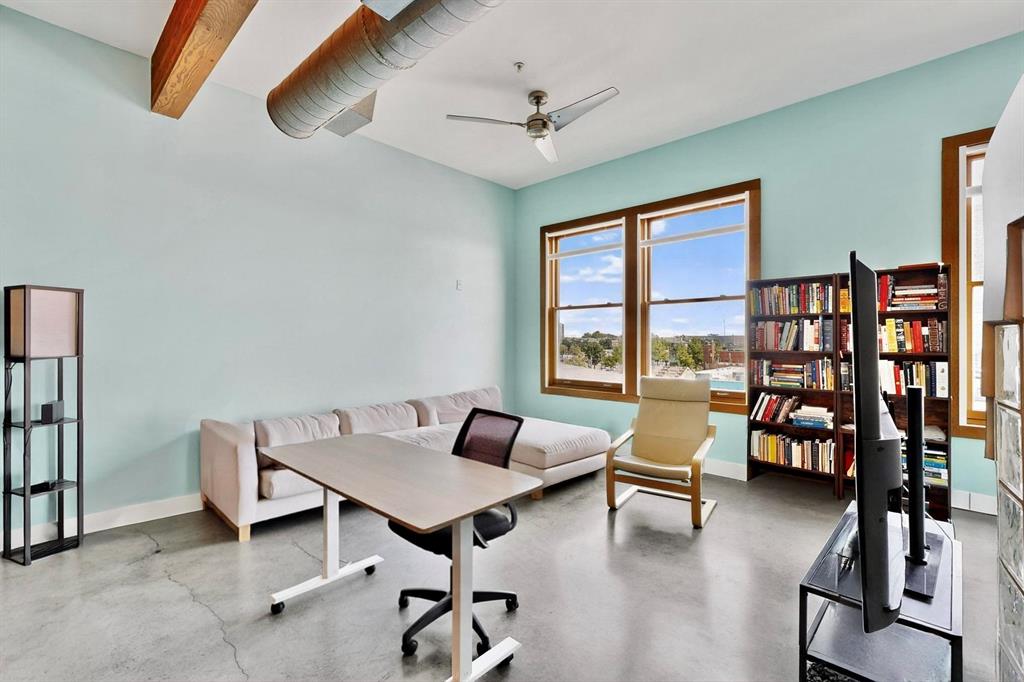 Live Oak Lofts Condo - Residential