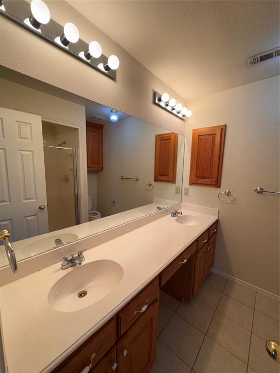 Impressions - Residential Lease