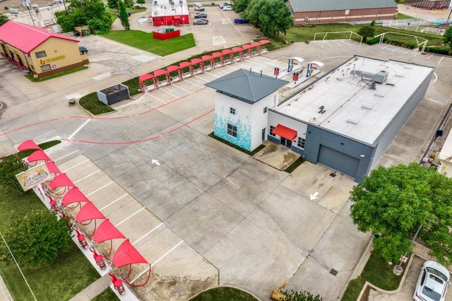 Strategically located in Cedar Hill, TX—just 20 minutes south of Downtown Dallas—this flex car wash is available with real sate + equipment. This property has just gone through a full remodel (2025) and is waiting its new owner operator.
The facility features a 105-foot tunnel, two point-of-sale (POS) stations, and 20 vacuum stations, offering a blend of express and full-service functionality. Situated along W Belt Line Road, a major thoroughfare with strong visibility and consistent traffic, the site benefits from Cedar Hill's continued residential and commercial growth.