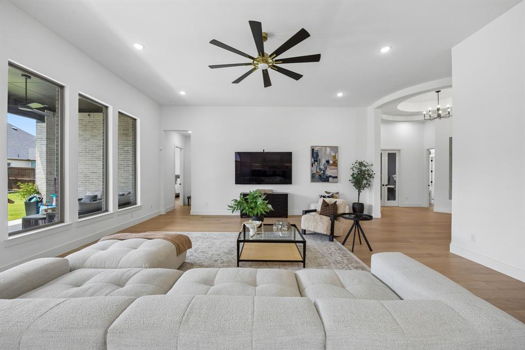 3140 Barclay Lane