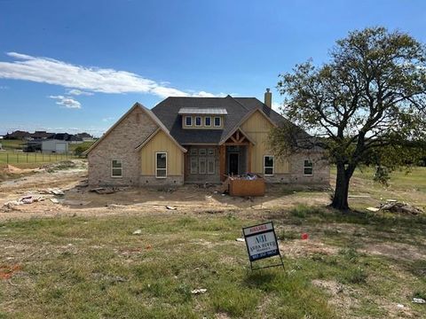 447 Red Bird Drive Springtown TX 76082
