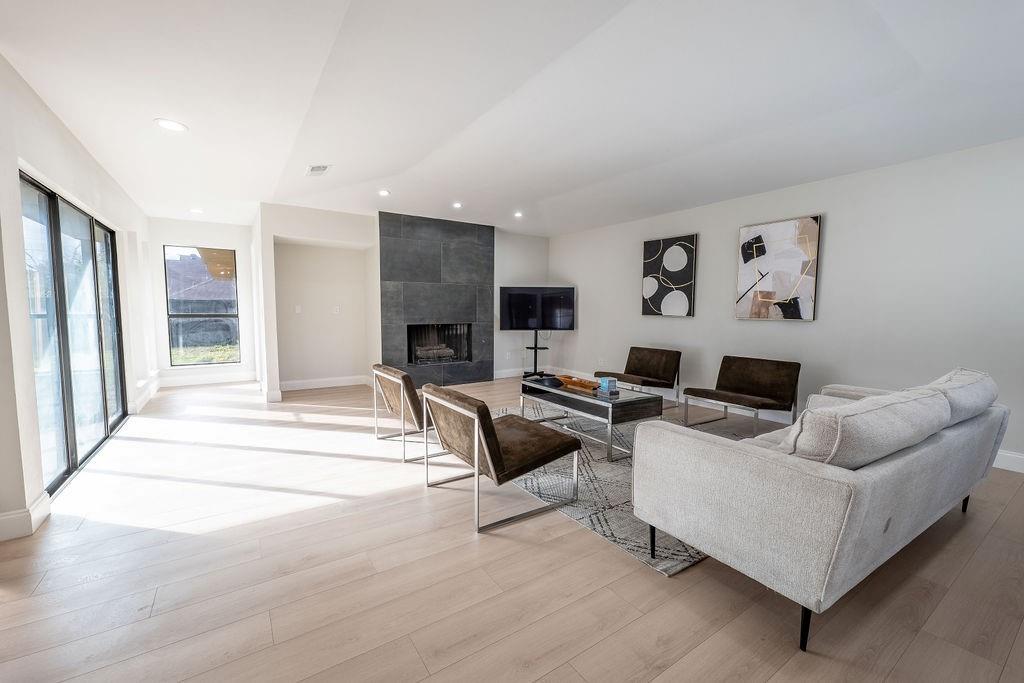 RIVER BEND #1 - Residential Lease