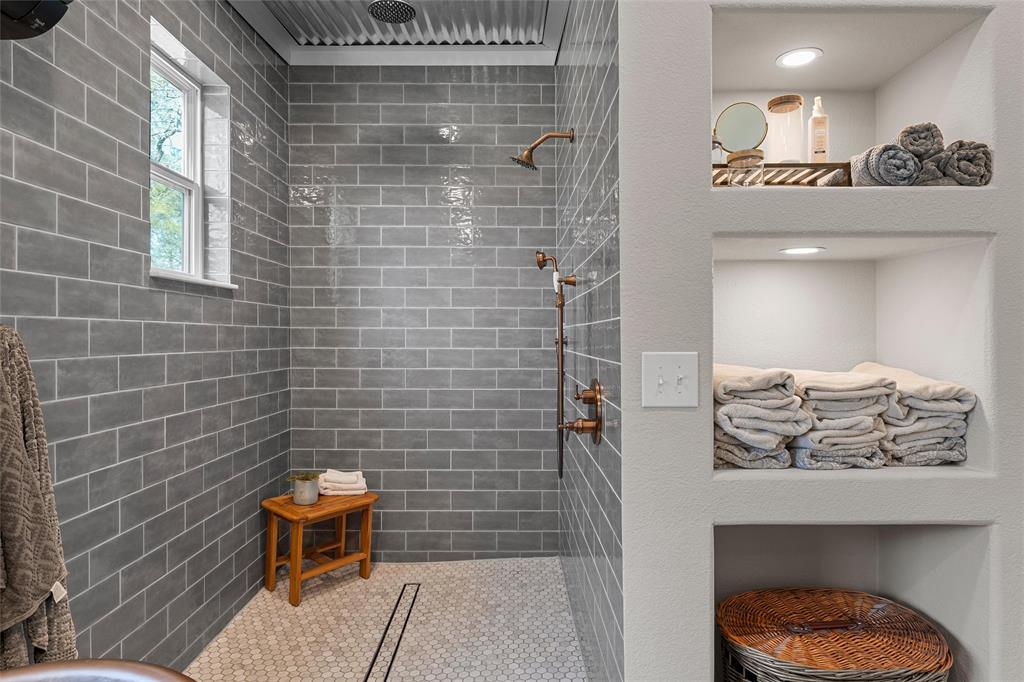 Honest Rdg Land Co - Residential